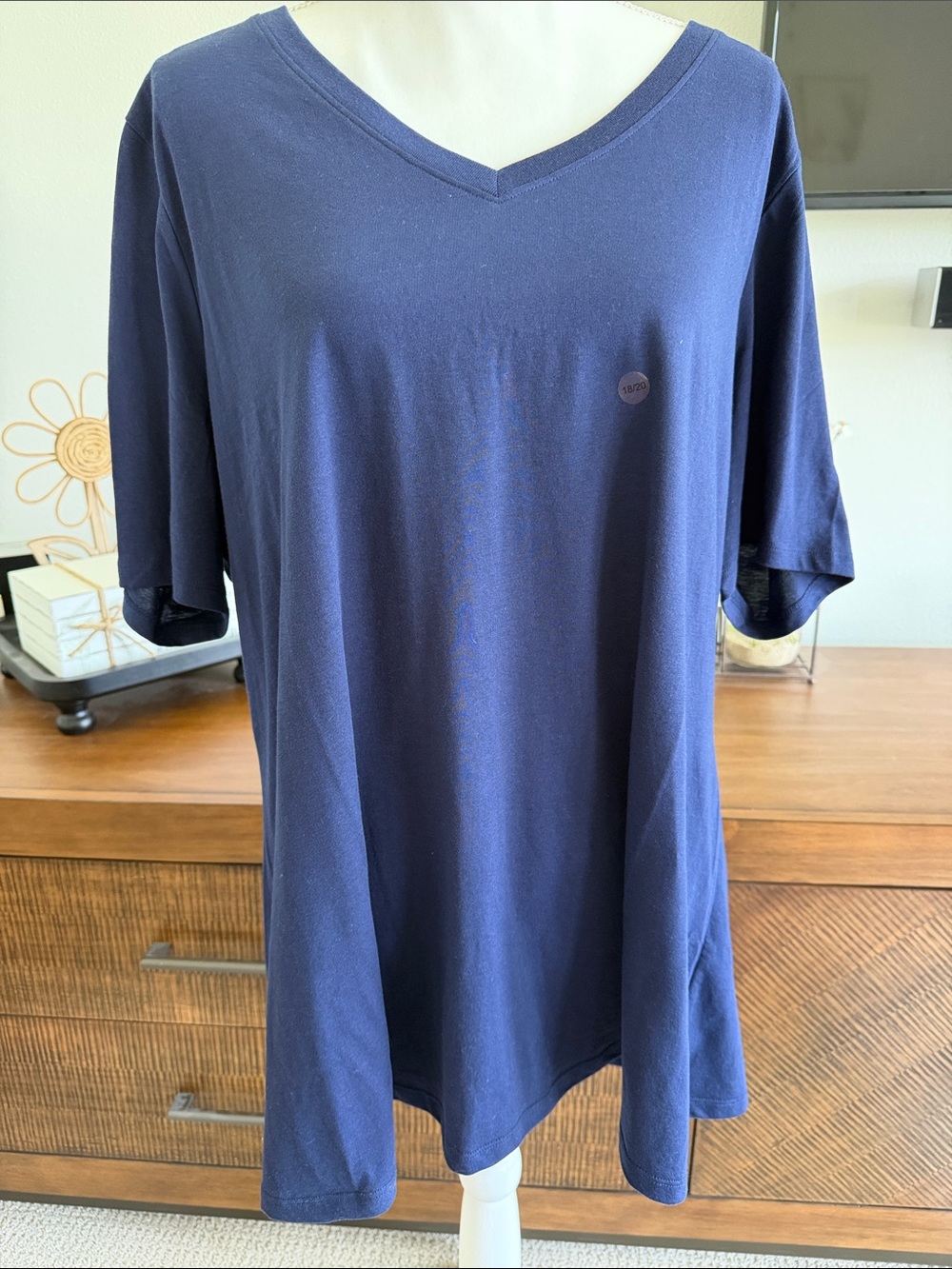 Lane Bryant Navy V-Neck Short Sleeve Tee